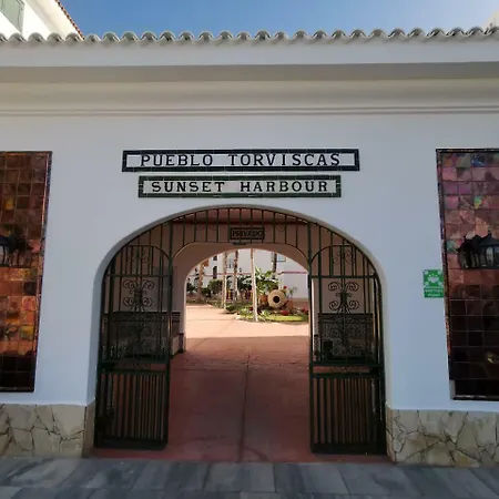 Апартаменти Studio Pueblo Torviscas